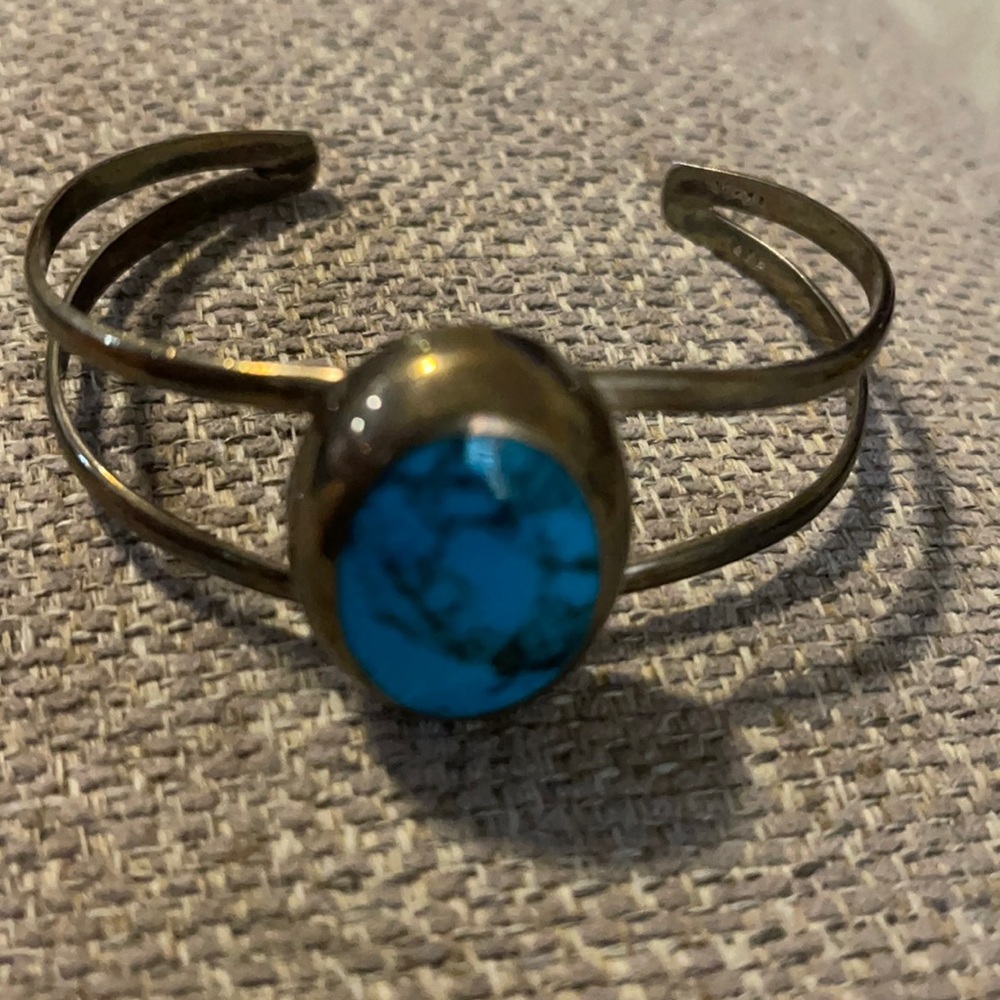Beautiful Turquoise cuff signed and stamped 925